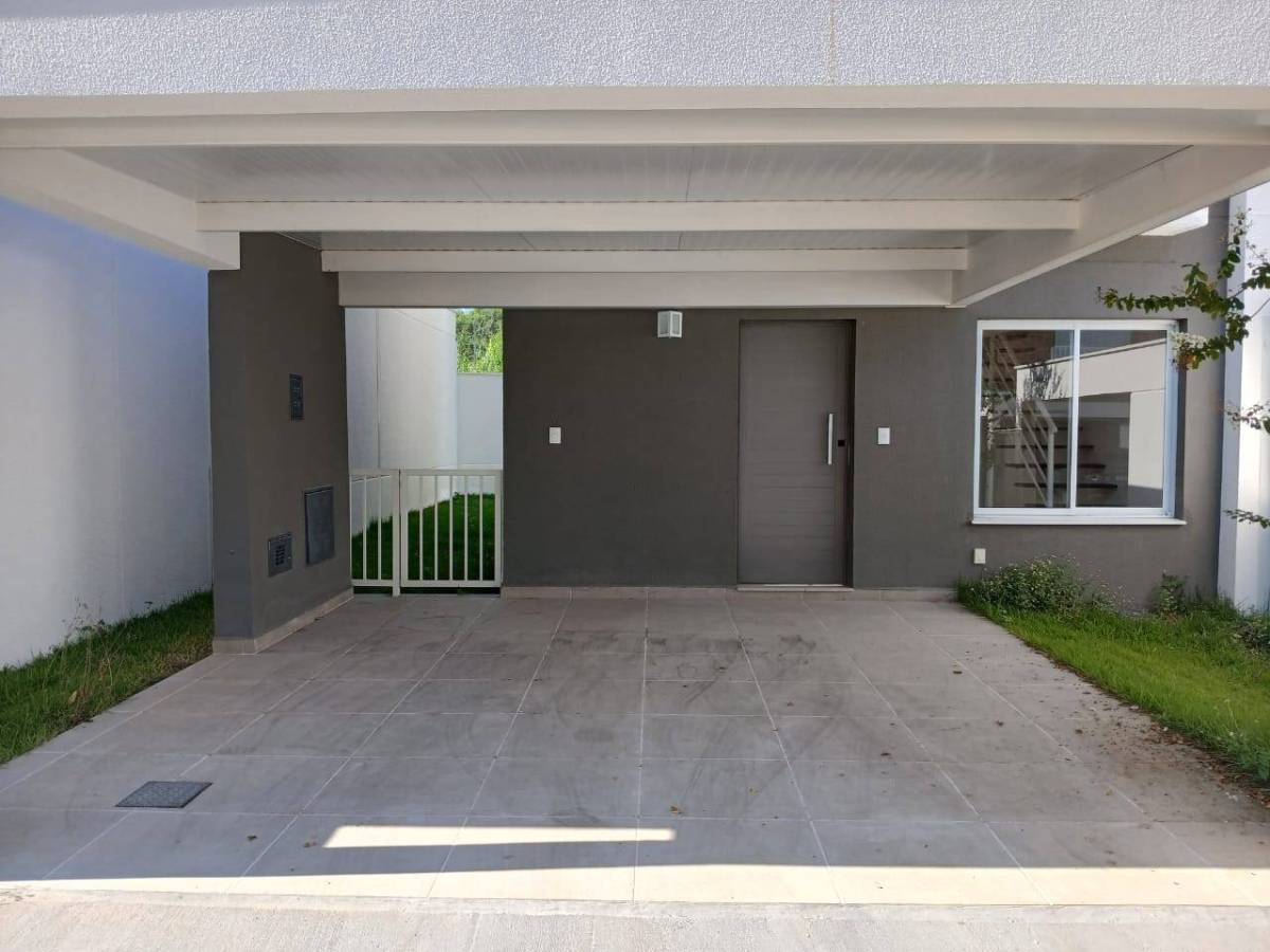 Casa de condomínio à venda com 3 quartos, 130,00m² - ,