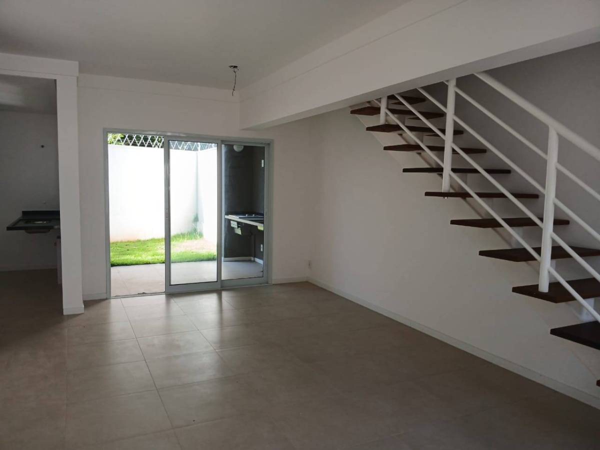  - Casa de condomínio à venda, no Tirreno Residences, , com 3 quartos, 130,00m²