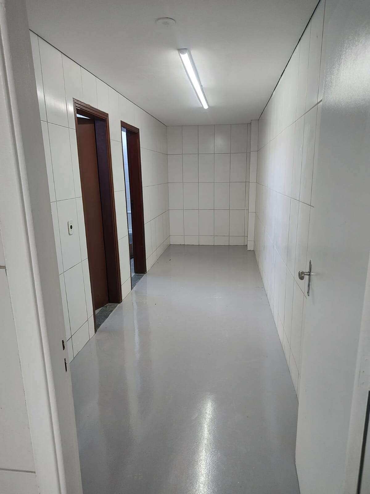  - Galpão para venda e locação 748,60 m² 4 banheiros, 4 salas Bairro Parque São João Votorantim